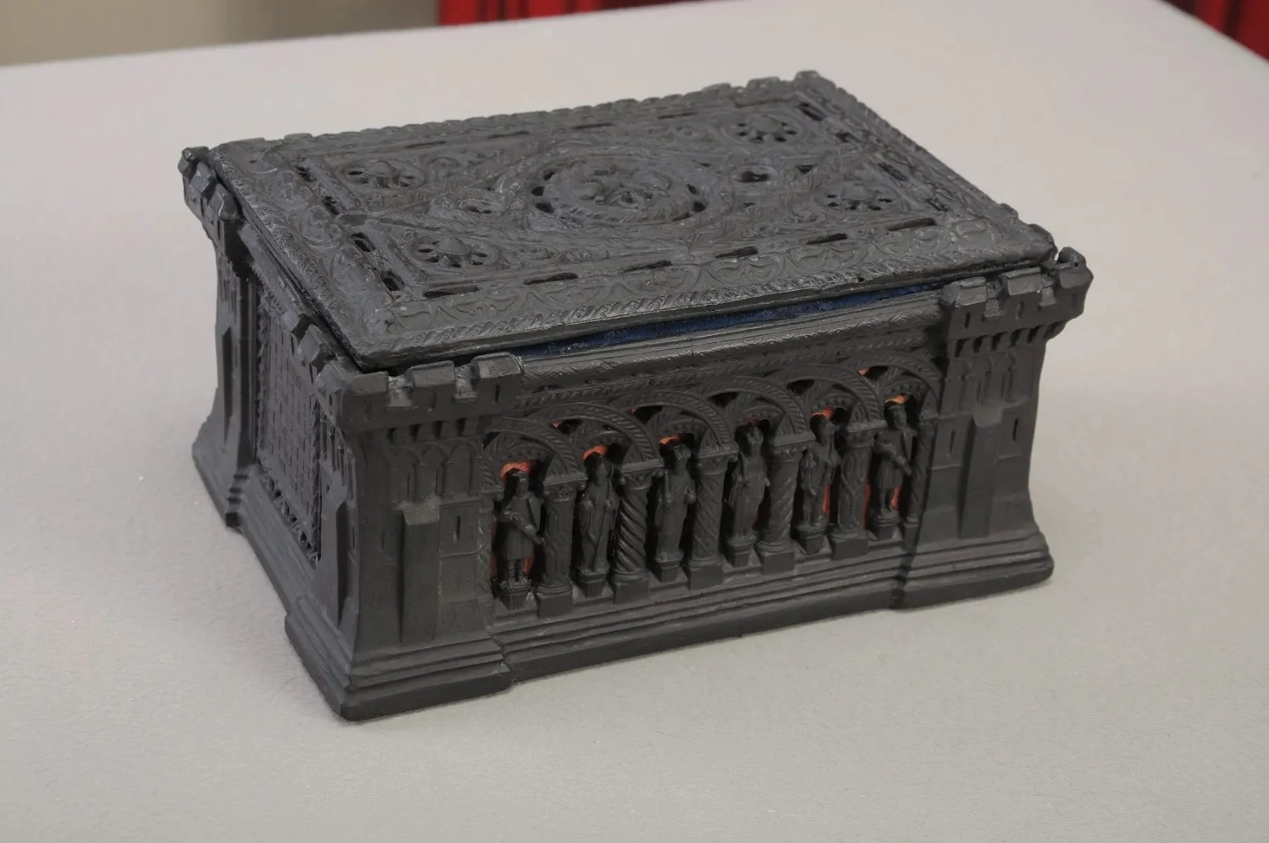 Carton-Pierre Casket Reproduction - Image 3