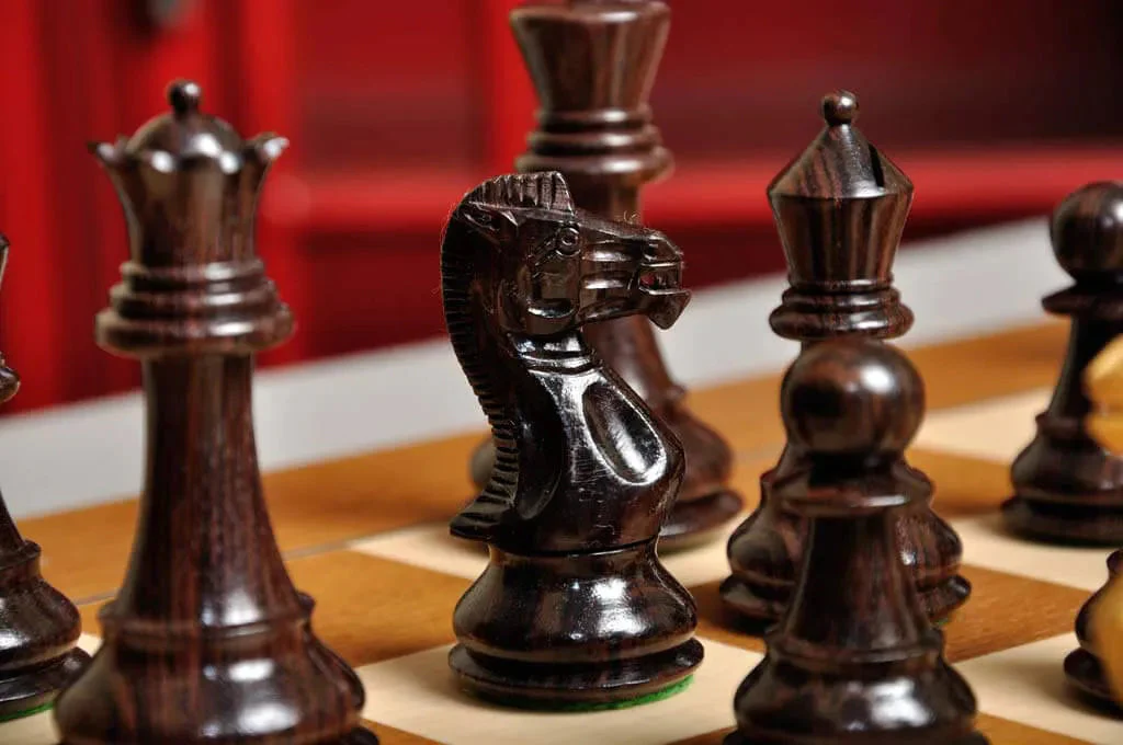 Indian Rosewood and Natural Boxwood