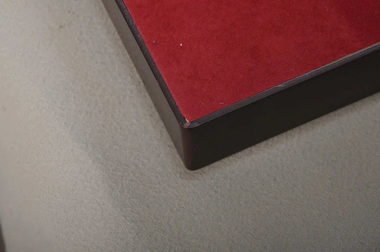 REFURBISHED - Square Off Kingdom Chess Set - Image 10