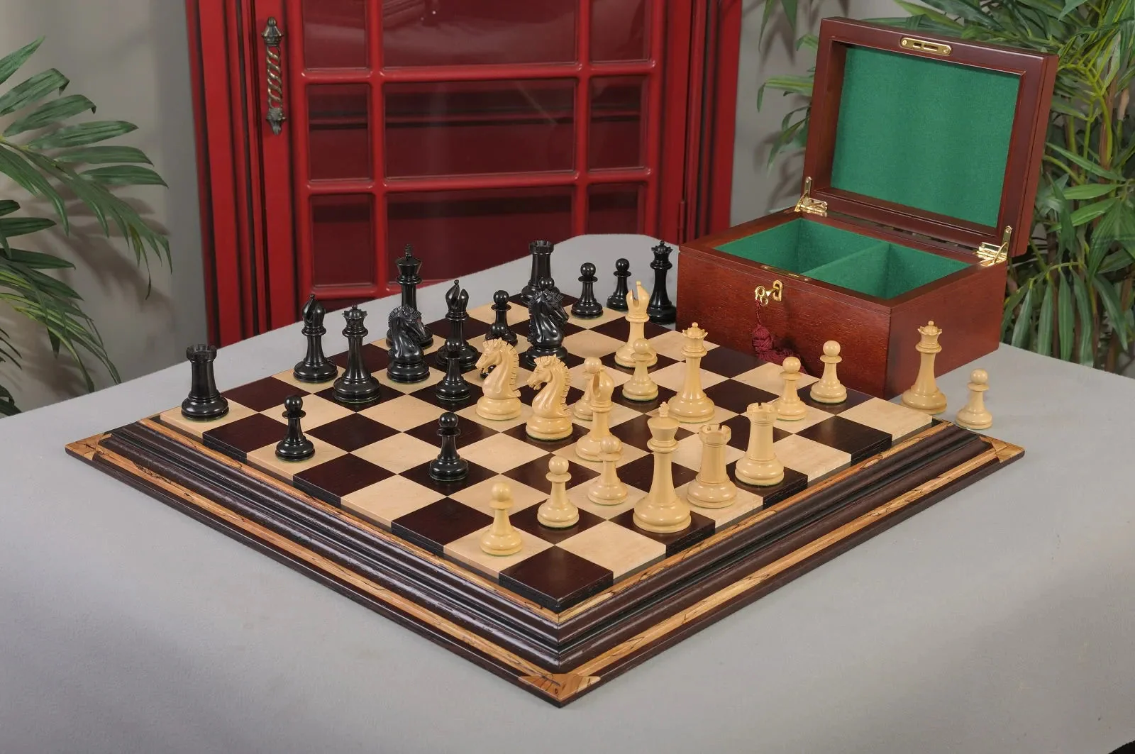 The 2020 Cairns Cup Commemorative Series Chess Pieces - Image 4