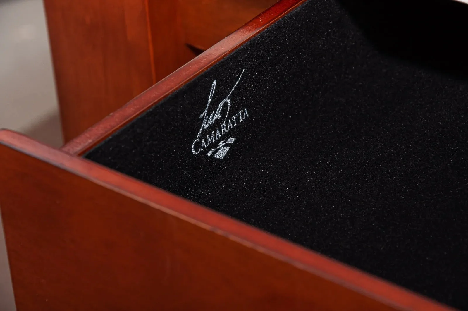 Eggshell White Leather - Image 9