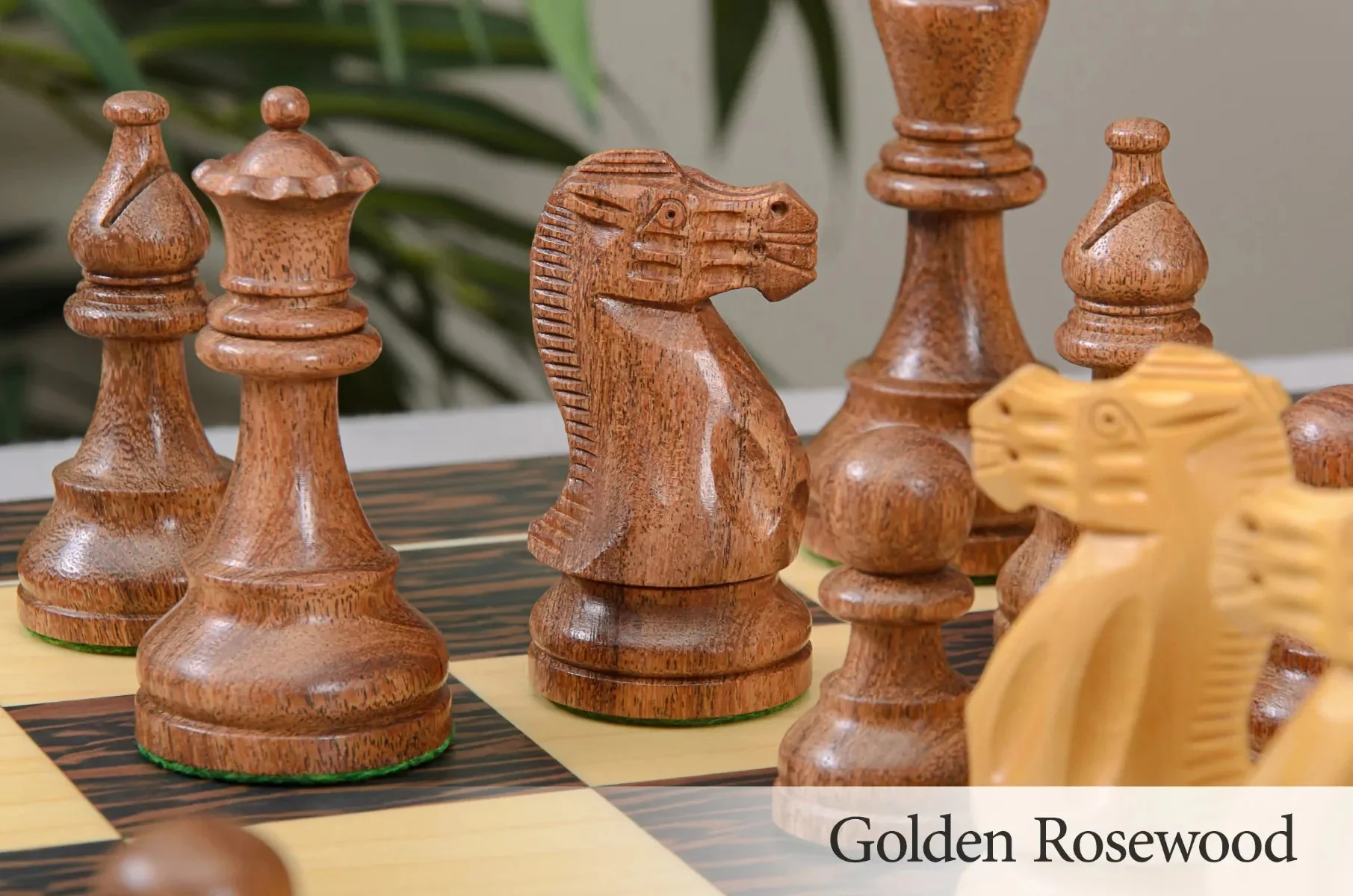 The International Series Chess Pieces - 3.875" King - Image 3