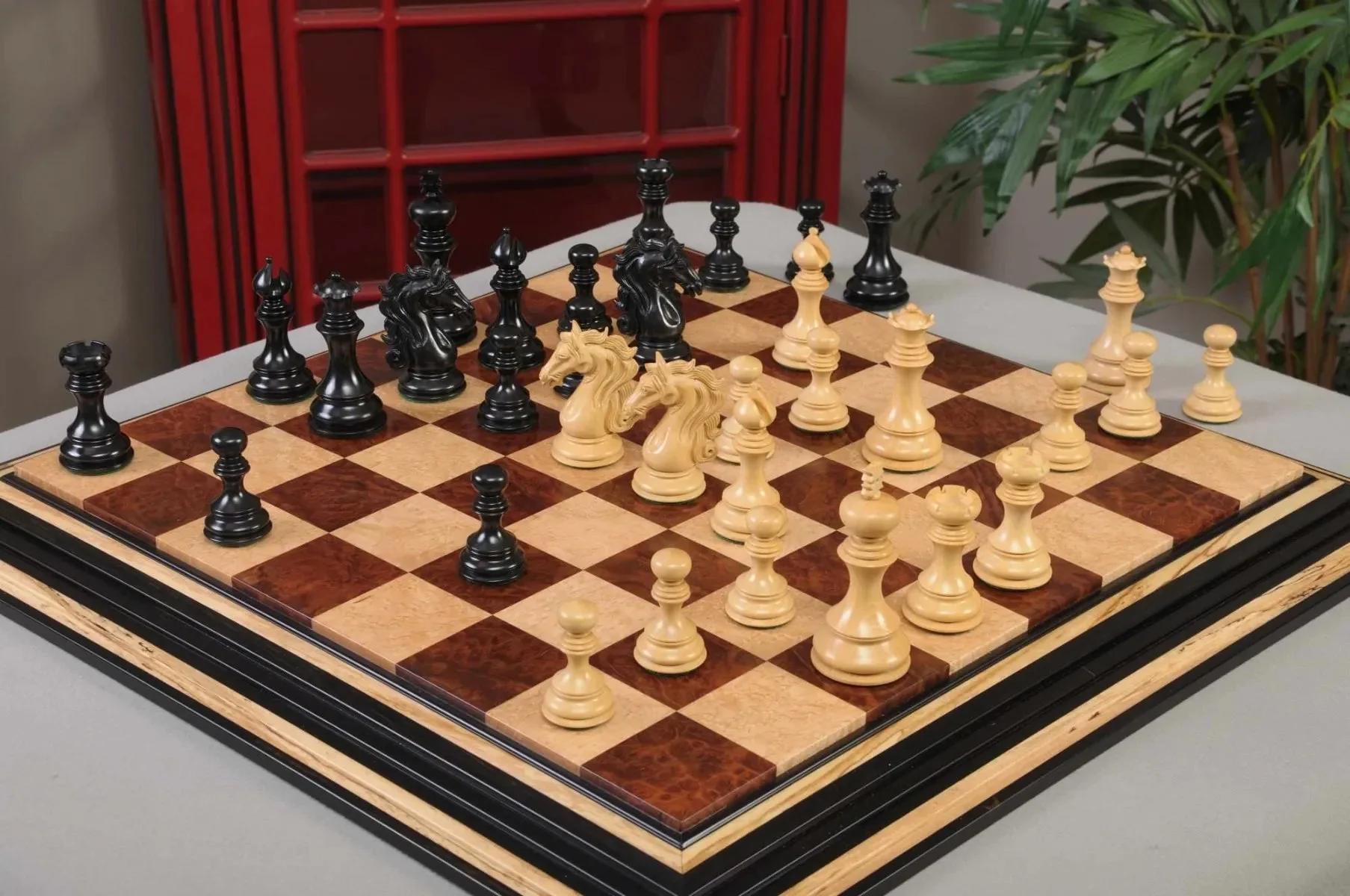 The Ravenna Series Luxury Chess Pieces - 4.4" King - Image 3