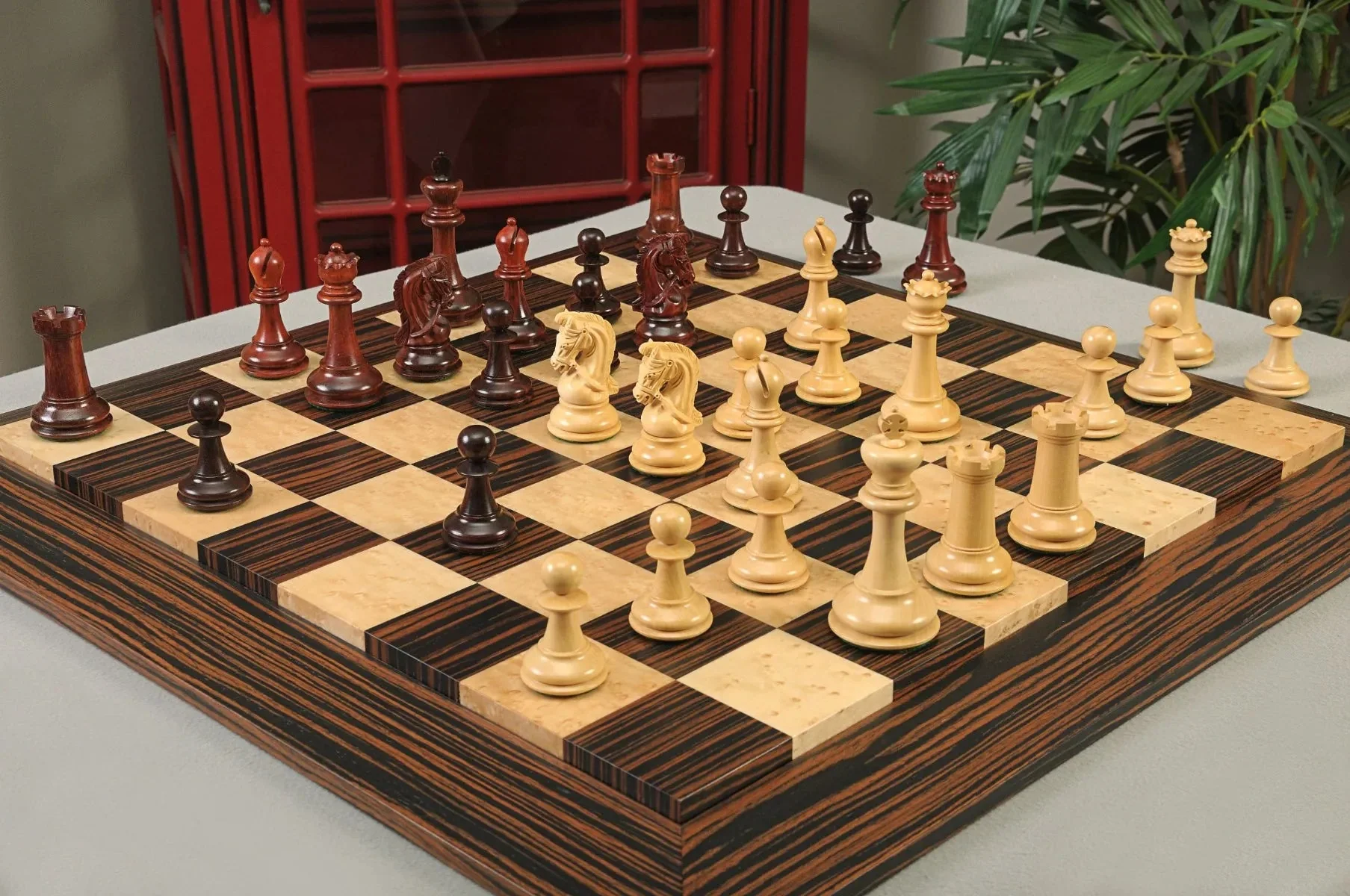 The Sultan Series Luxury Chess Pieces - 4.0" King - Image 6