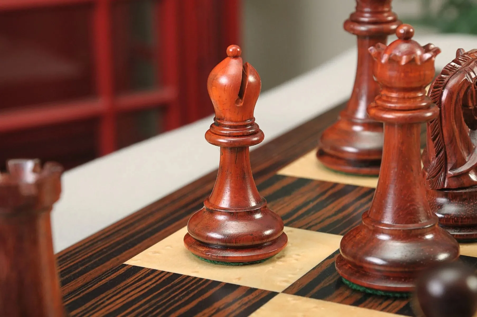 The Sultan Series Luxury Chess Pieces - 4.0" King - Image 9