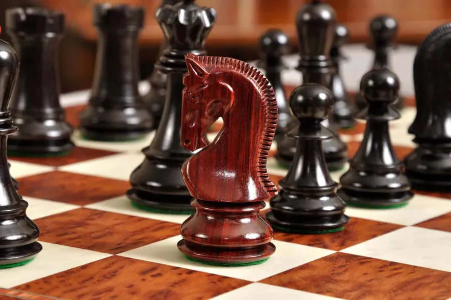 The Zagreb '59 Series Prestige Chess Pieces - 3.875" King - Image 10