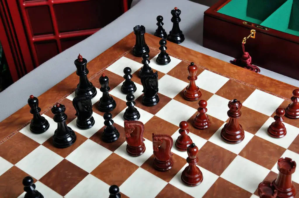 The Zagreb '59 Series Prestige Chess Set, Box, & Board Combination - Image 10