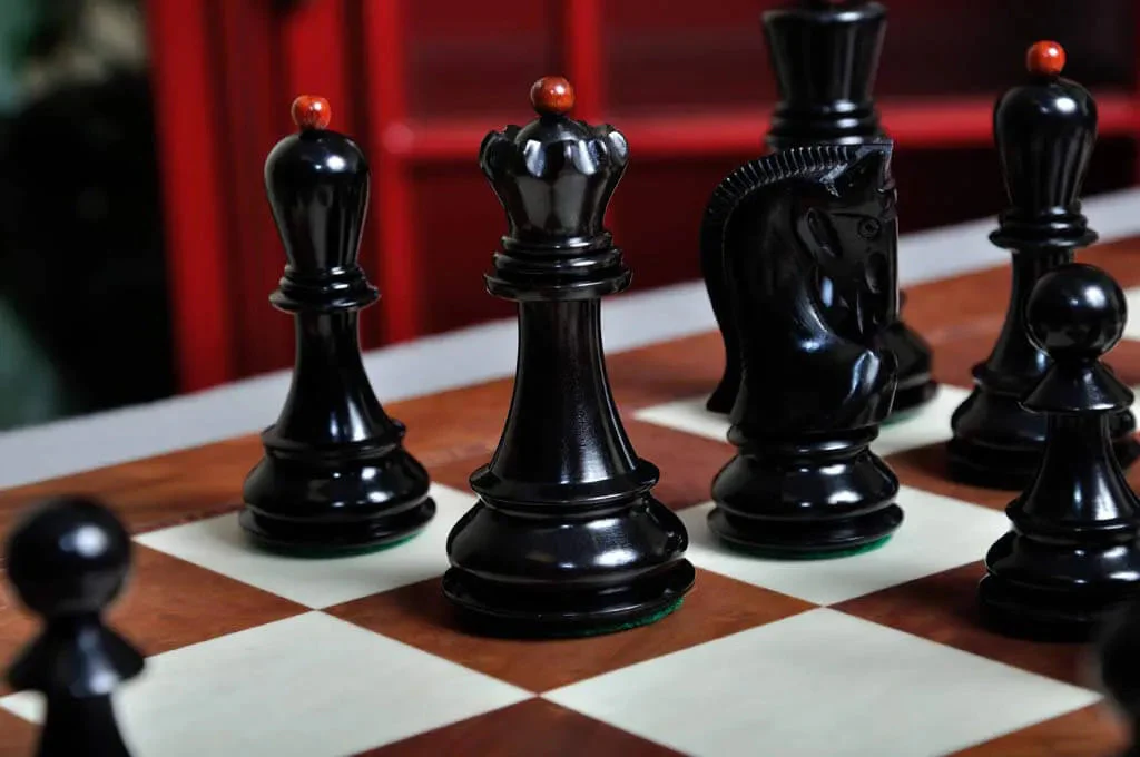 The Zagreb '59 Series Prestige Chess Set, Box, & Board Combination - Image 3