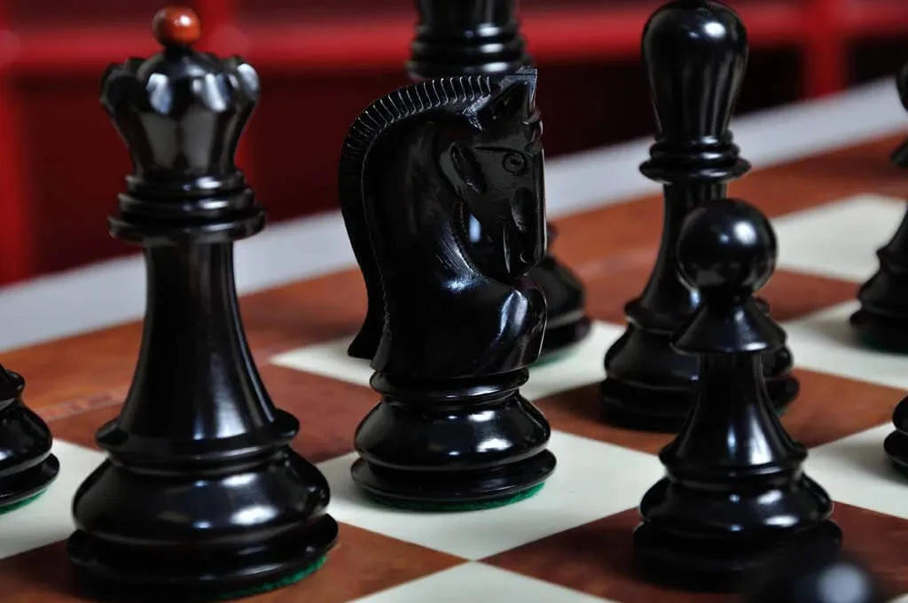 The Zagreb '59 Series Prestige Chess Set, Box, & Board Combination - Image 4